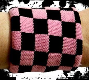 pink and black sweatband haine emo!