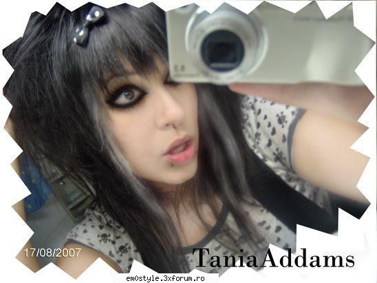 Poze cu fete emo :X - emo_girl - Em0-GirL