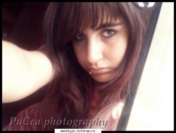 Poze cu fete emo :X - inainte sa ma vopsesc:D - Em0-GirL